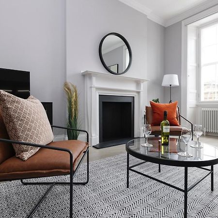 Joivy Luxurious Apt On Notable George Street Единбург Екстер'єр фото