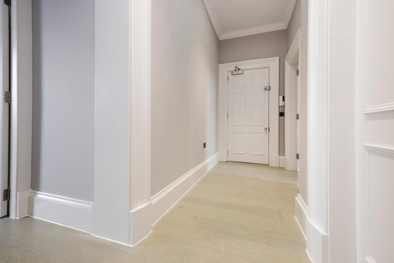 Joivy Luxurious Apt On Notable George Street Единбург Екстер'єр фото